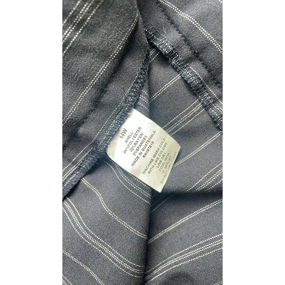 Courtenay Skirt Suit Set Women's Navy Pinstripe Short Sleeve Jacket Sz 14W NWOT - Picture 12 of 14